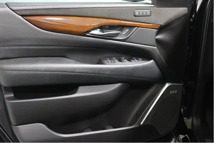 $29910 : Cadillac Escalade 2018 Premi image 3