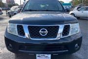 $6995 : 2012 Pathfinder LE thumbnail