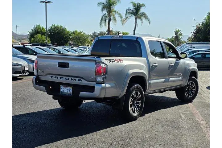 $36495 : Toyota Tacoma 2023 4x4 TRD S image 5