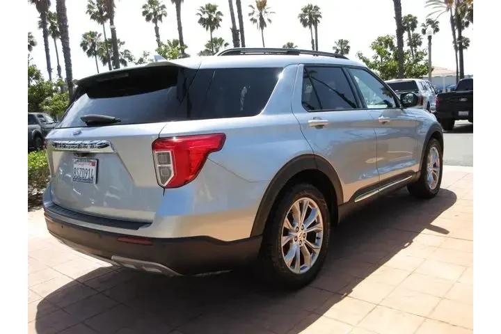 $24499 : Ford Explorer 2020 XLT 4dr S image 4