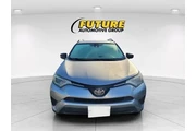 $12888 : Toyota RAV4 2018 LE 4dr SUV thumbnail