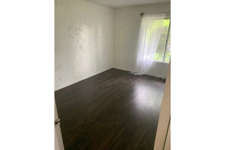 $3450 : Great open concept floor plan image 10