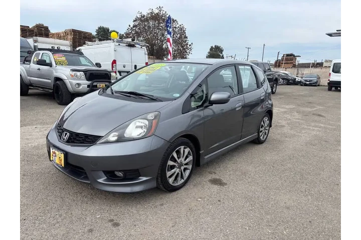 $9999 : 2013 Fit Sport image 4