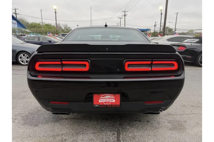 $26999 : 2016 Challenger R/T Scat Pack image 9