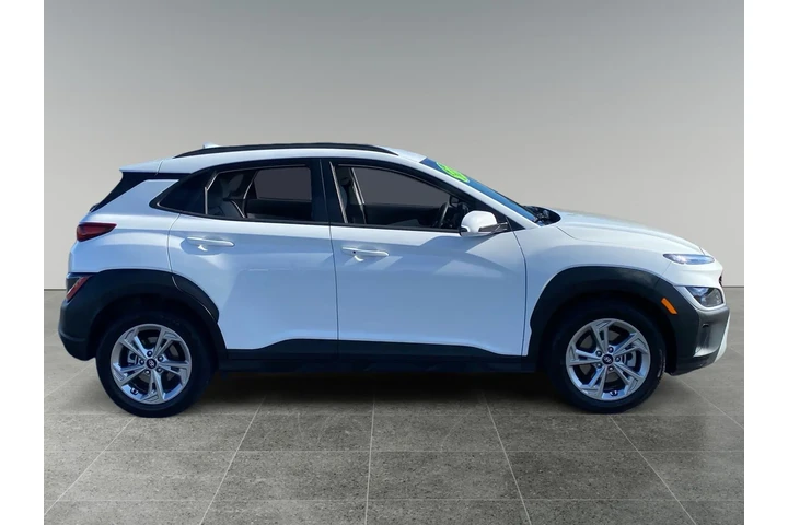 $25067 : Hyundai KONA 2023 AWD SEL 4d image 6