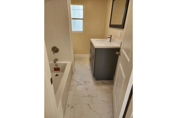 $3400 : Casa En Long Beach image 1