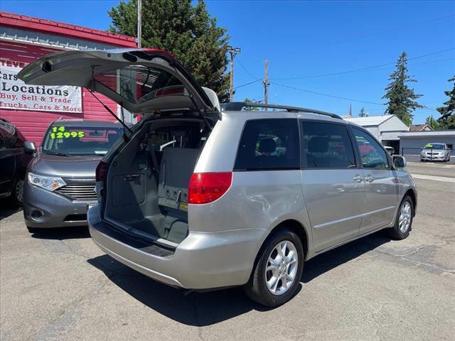 $7995 : 2004 Sienna XLE 7 Passenger image 10