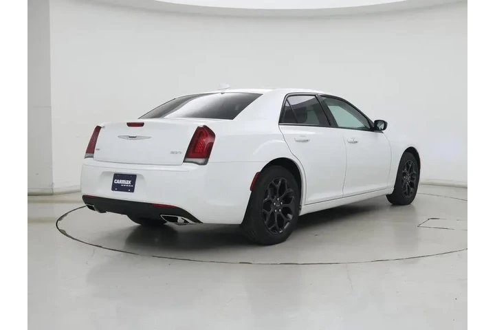 $22998 : Chrysler 300 2020 AWD Tourin image 8