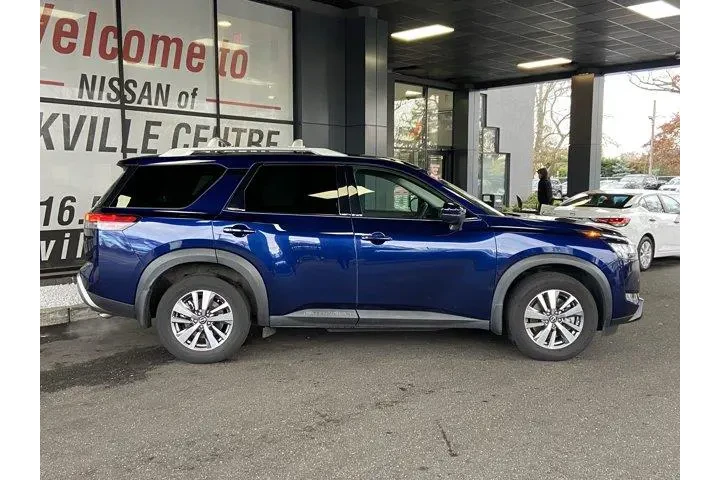 Nissan Pathfinder 2022 AWD S image 4