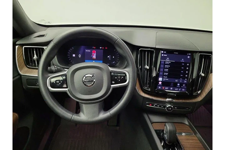 $34998 : Volvo XC60 2023 AWD B5 Plus image 10