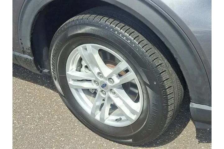 $29994 : Ford Explorer 2022 AWD XLT 4 image 8