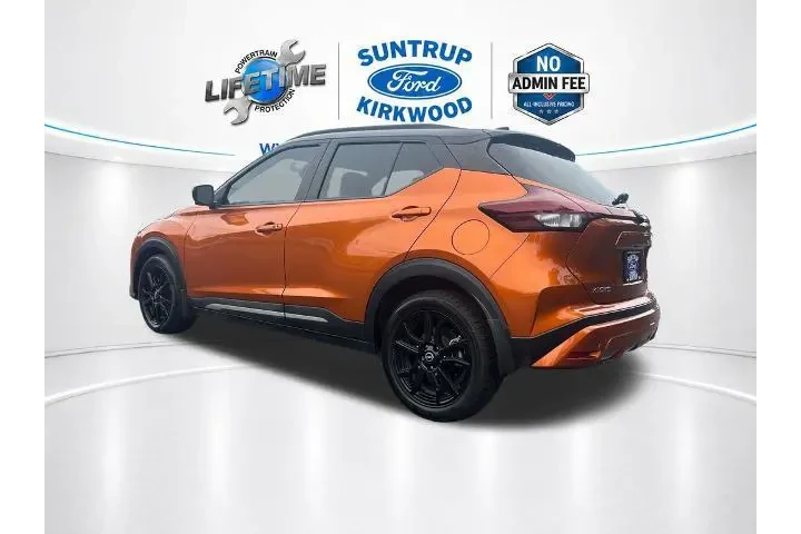 $19598 : Nissan Kicks 2023 SR 4dr Cro image 9