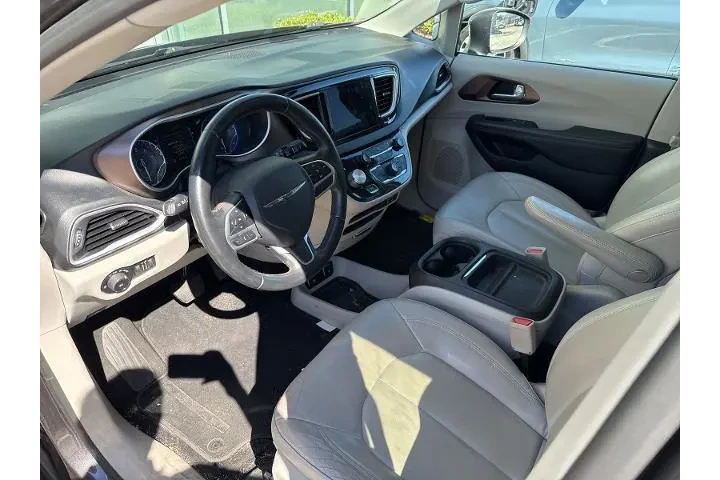 $15999 : Chrysler Pacifica 2017 Touri image 10