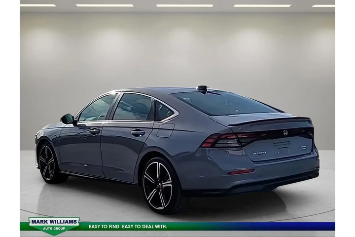 $27500 : Honda Accord Hybrid 2024 Spo image 6