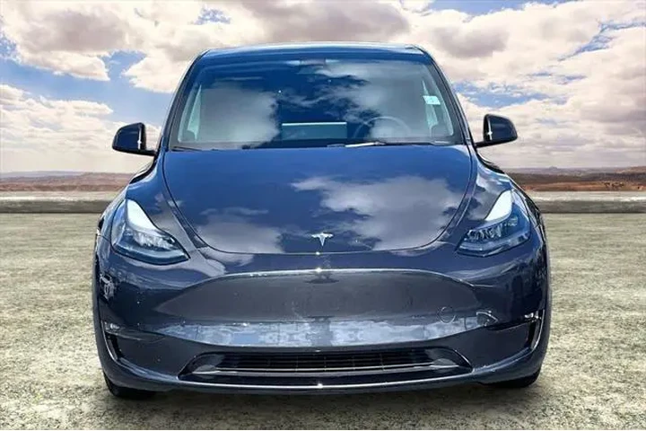 $34991 : Tesla Model Y 2024 AWD Long image 2