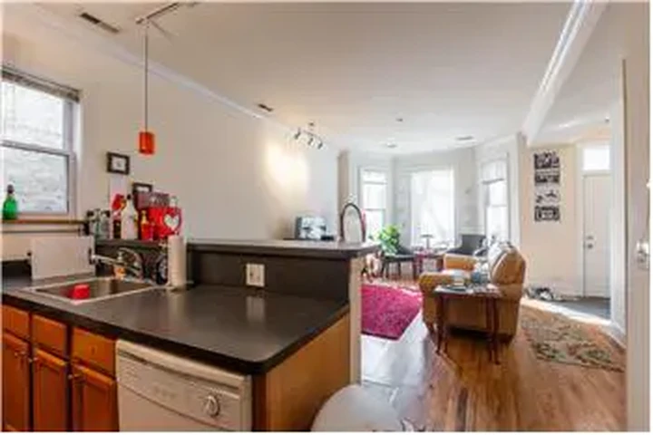 $3600 : Rental property with 3 bedro image 3