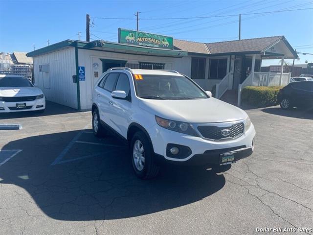 $8995 : 2011 Sorento LX SUV image 1