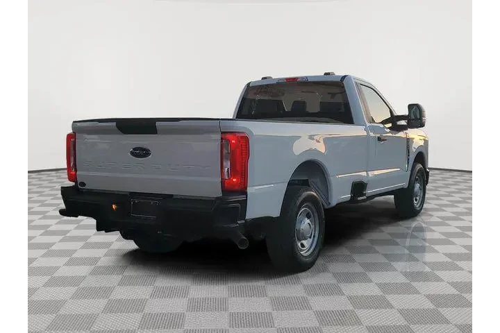 $38991 : Ford F-350 Super Duty 2024 4 image 4