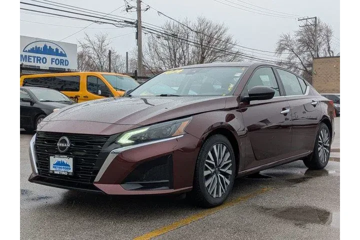 $17798 : Nissan Altima 2024 2.5 SV 4d image 7
