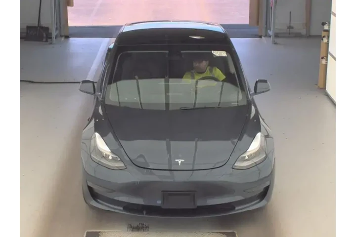 $24493 : Tesla Model 3 2023 4dr Sedan image 2