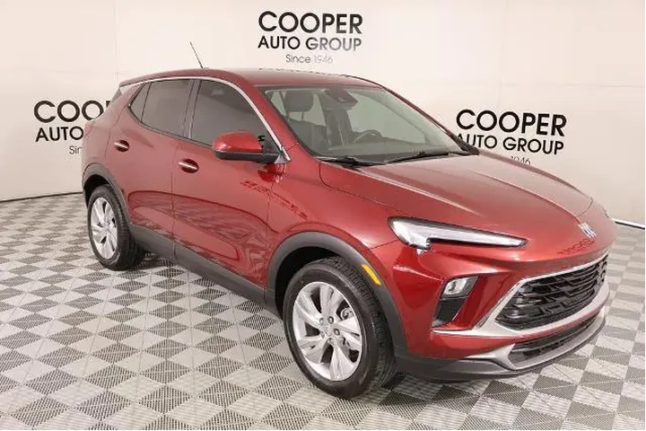 $21999 : Buick Encore GX 2024 Preferr image 1