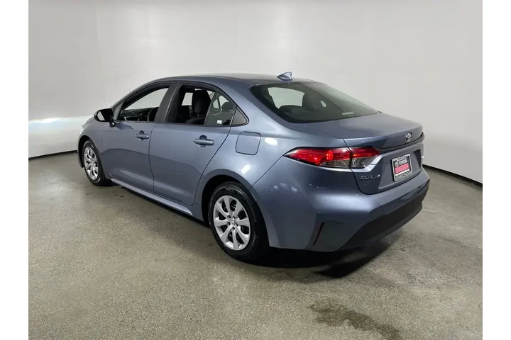 $22995 : Toyota Corolla 2024 LE 4dr S image 5