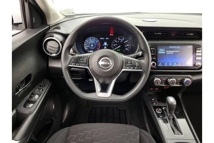 $19998 : Nissan Kicks 2023 SV 4dr Cro image 10