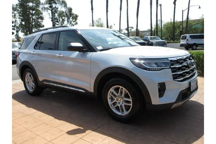 $36808 : Ford Explorer 2025 Active 4d image 6