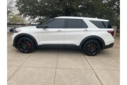 $34480 : Ford Explorer 2022 ST 4dr SU thumbnail