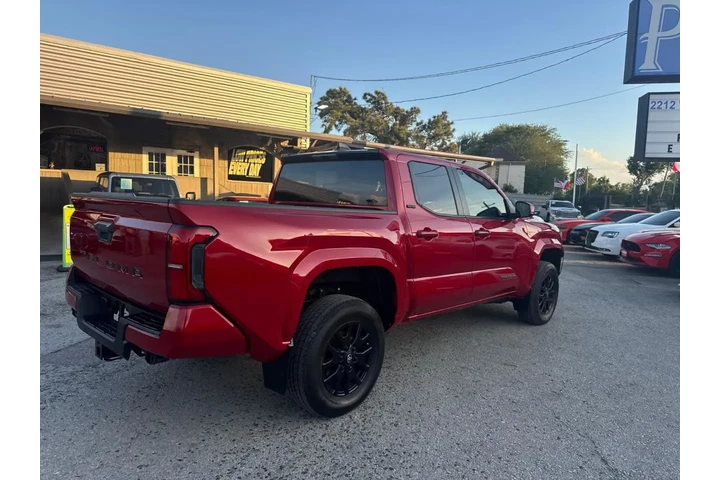 2024 Tacoma TRD Sport Double image 6