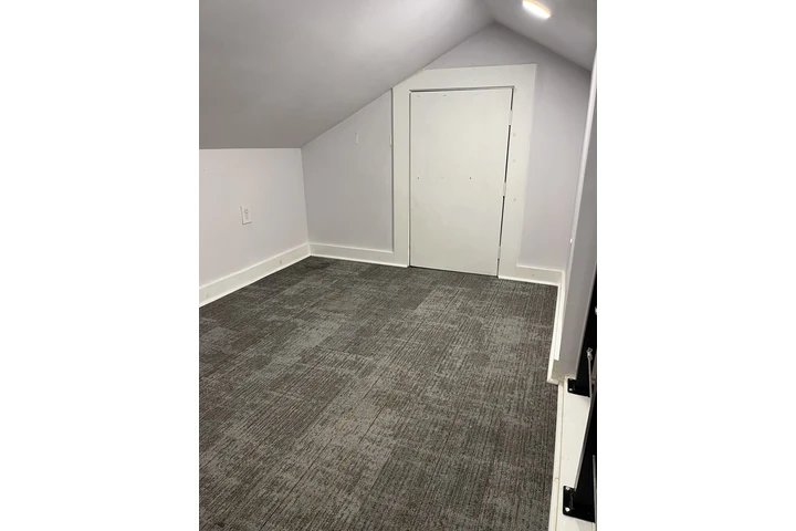 $995 : Boyle Heights 90063 cuarto image 8