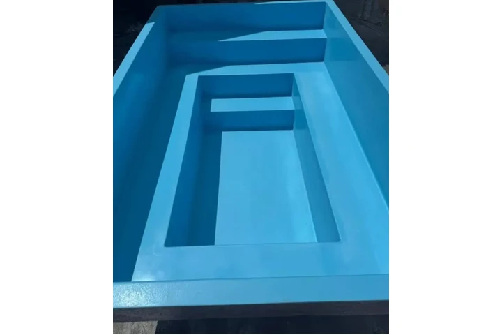 POOL FIBERGLASS image 5