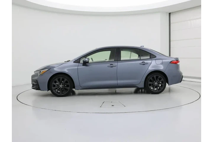 $26998 : Toyota Corolla Hybrid 2024 S image 3