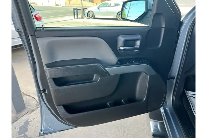 2015 Silverado 1500 LT Crew C image 10