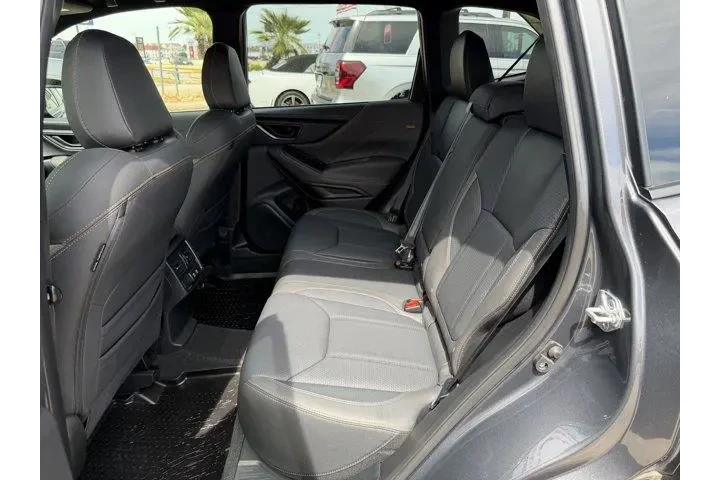 $33987 : Subaru Forester 2024 AWD Wil image 4