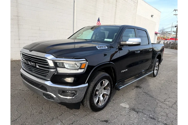 $24988 : 2021 RAM 1500 Laramie 4x4 Cre image 3