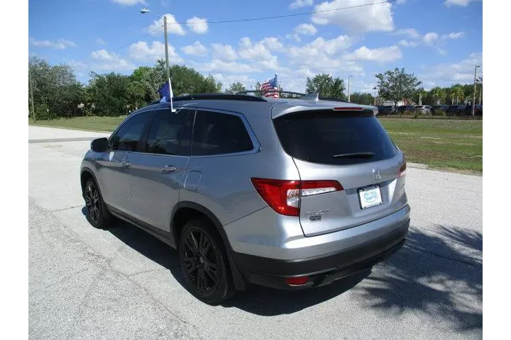 $28495 : Honda Pilot 2022 SE 4dr SUV image 5