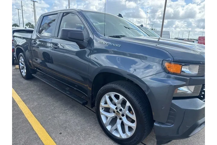 $26226 : Chevrolet Silverado 1500 202 image 1