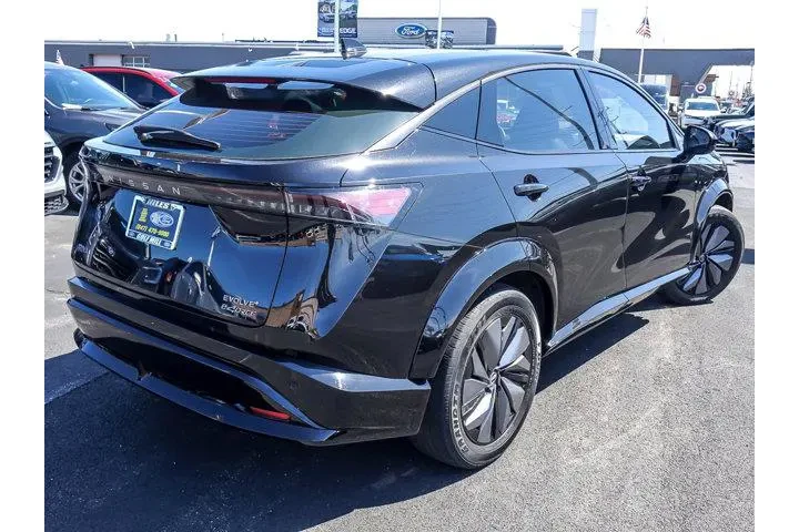 $24962 : Nissan Ariya 2023 AWD Engage image 8