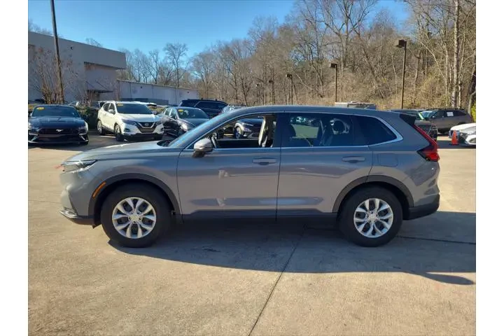 $26358 : Honda CR-V 2024 LX 4dr SUV image 3