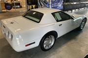 $17953 : 1994 Corvette Base (STD is Es thumbnail