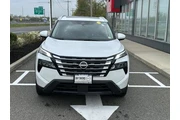 $27231 : Nissan Rogue 2026 AWD SV 4dr thumbnail