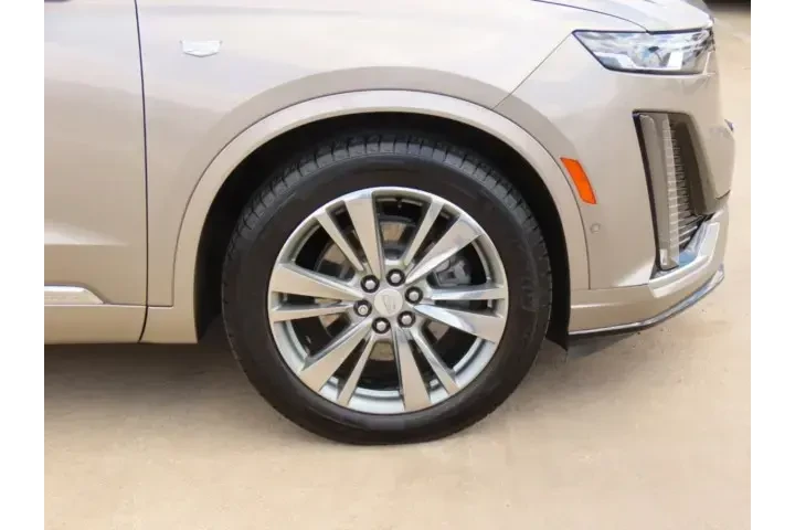 $33911 : Cadillac XT6 2022 Premium Lu image 7