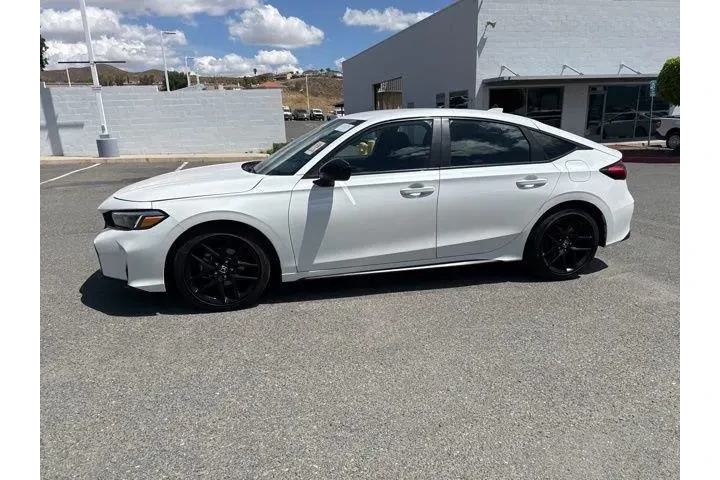 $27104 : Honda Civic 2025 Sport 4dr H image 3