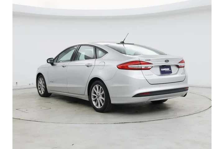 $16998 : Ford Fusion Hybrid 2017 SE 4 image 2
