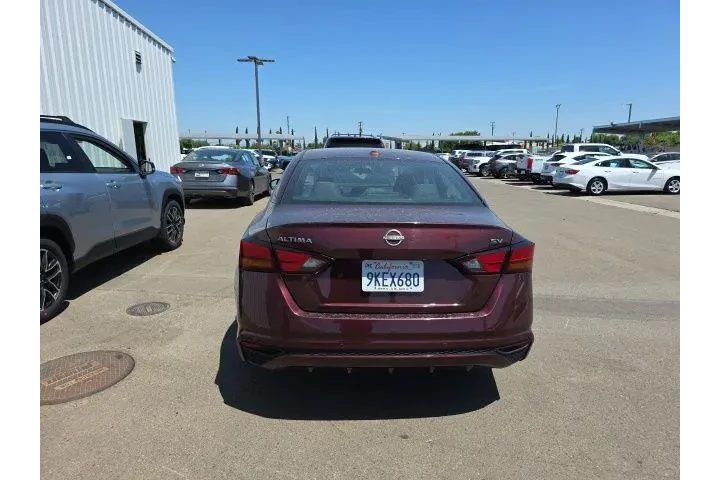 $19775 : Nissan Altima 2024 2.5 SV 4d image 5