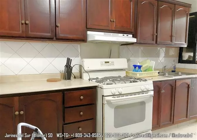 $950 : Apartamento amueblado familiar image 7