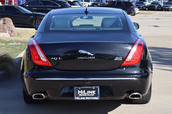 $26998 : 2014 XJ XJL Portfolio image 9