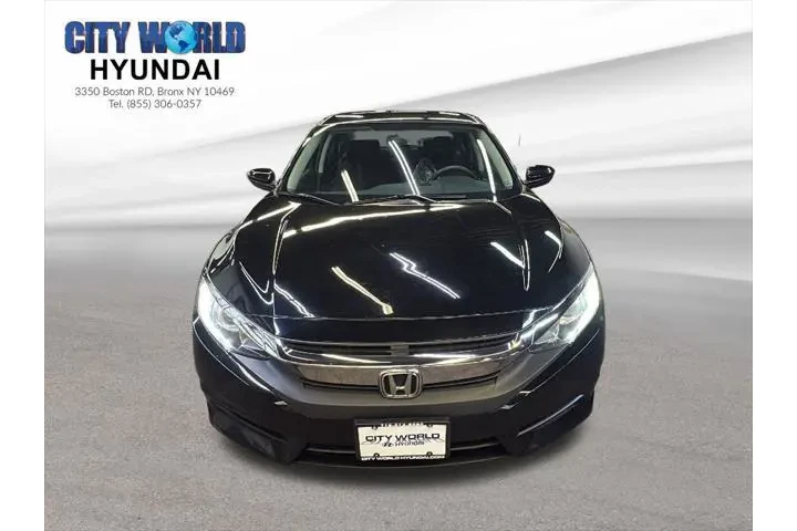 $15929 : Honda Civic 2018 LX 4dr Seda image 8