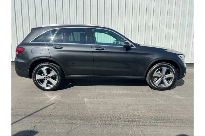 $33994 : Mercedes-Benz GLC 2022 AWD G image 7